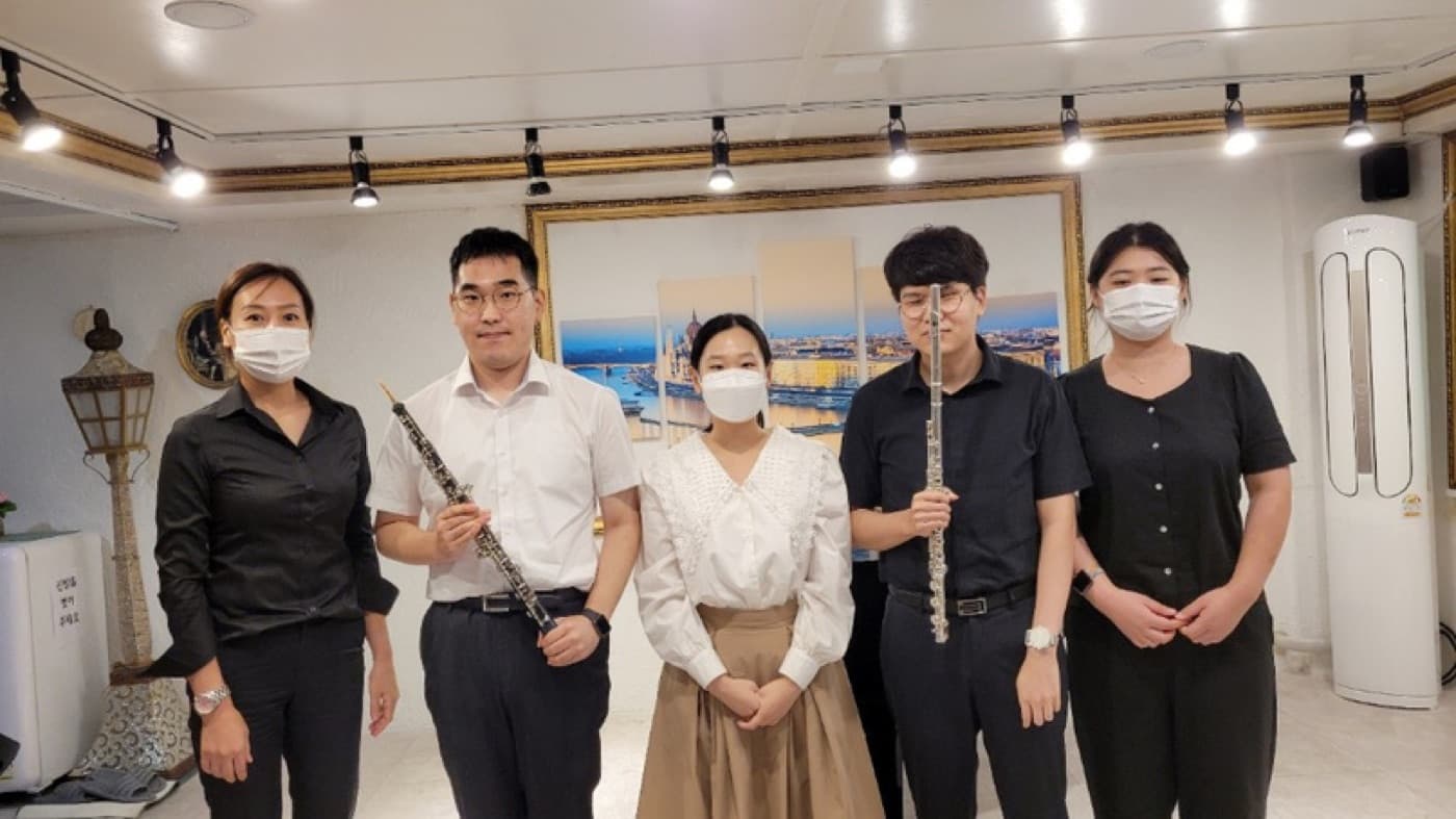 나누기월드 소속 아티스트 — 나해리, 박형배, 윤세호, 백인성